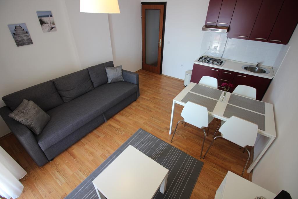 Apartments Nikola Novi Vinodolski Exterior foto
